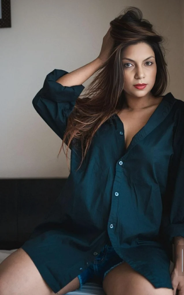Home 7 blue sexy call girl